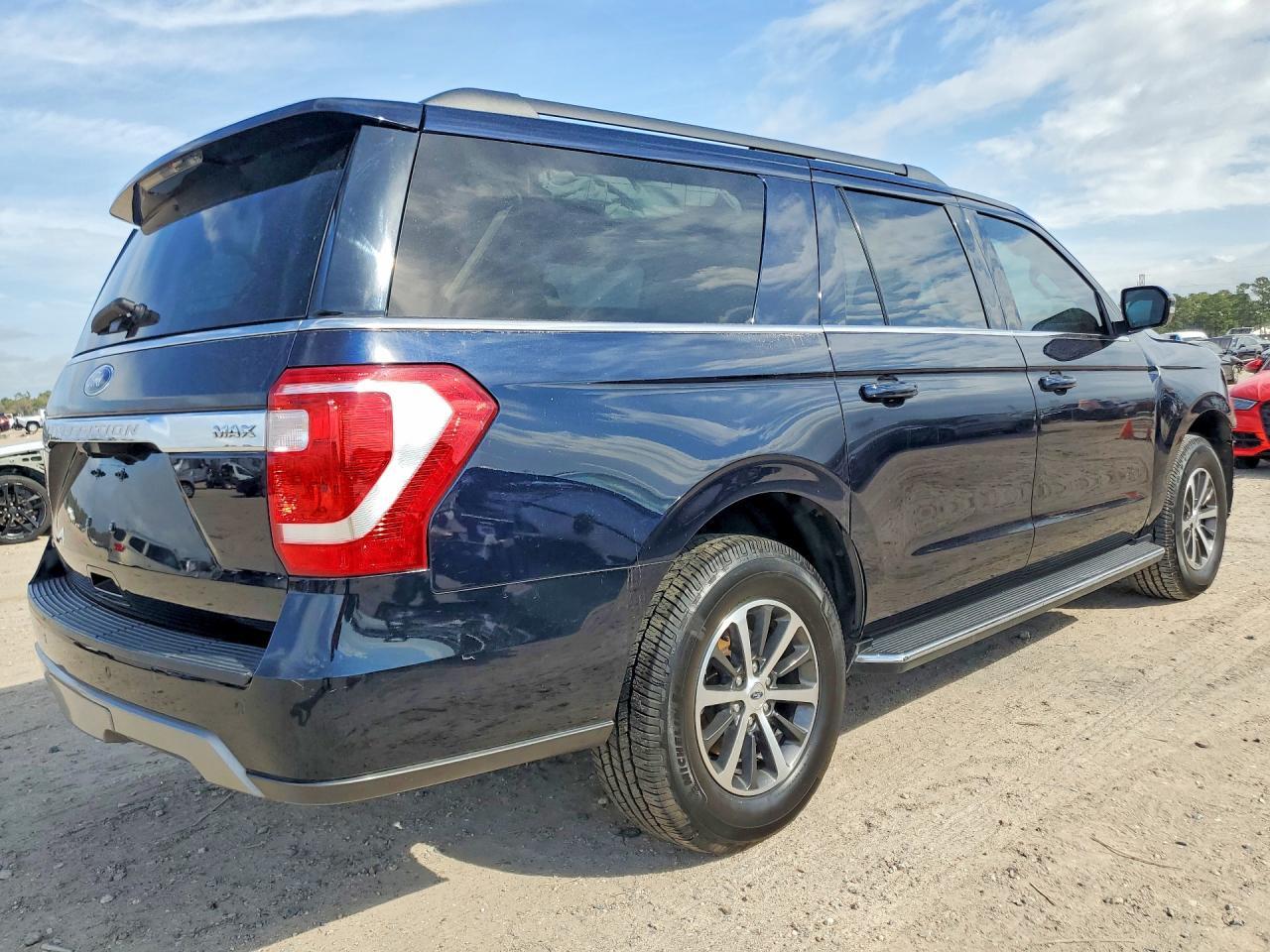 2021 FORD Expedition