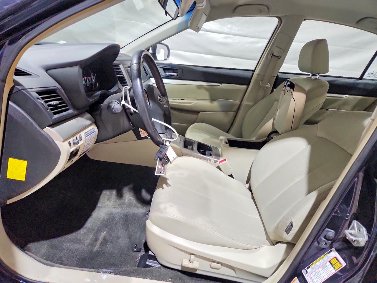 2012 SUBARU Legacy