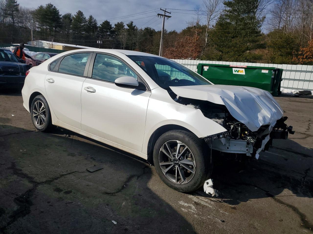 2023 KIA FORTE