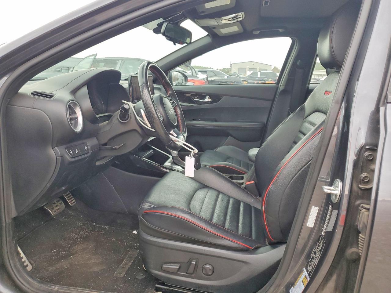 2023 KIA FORTE