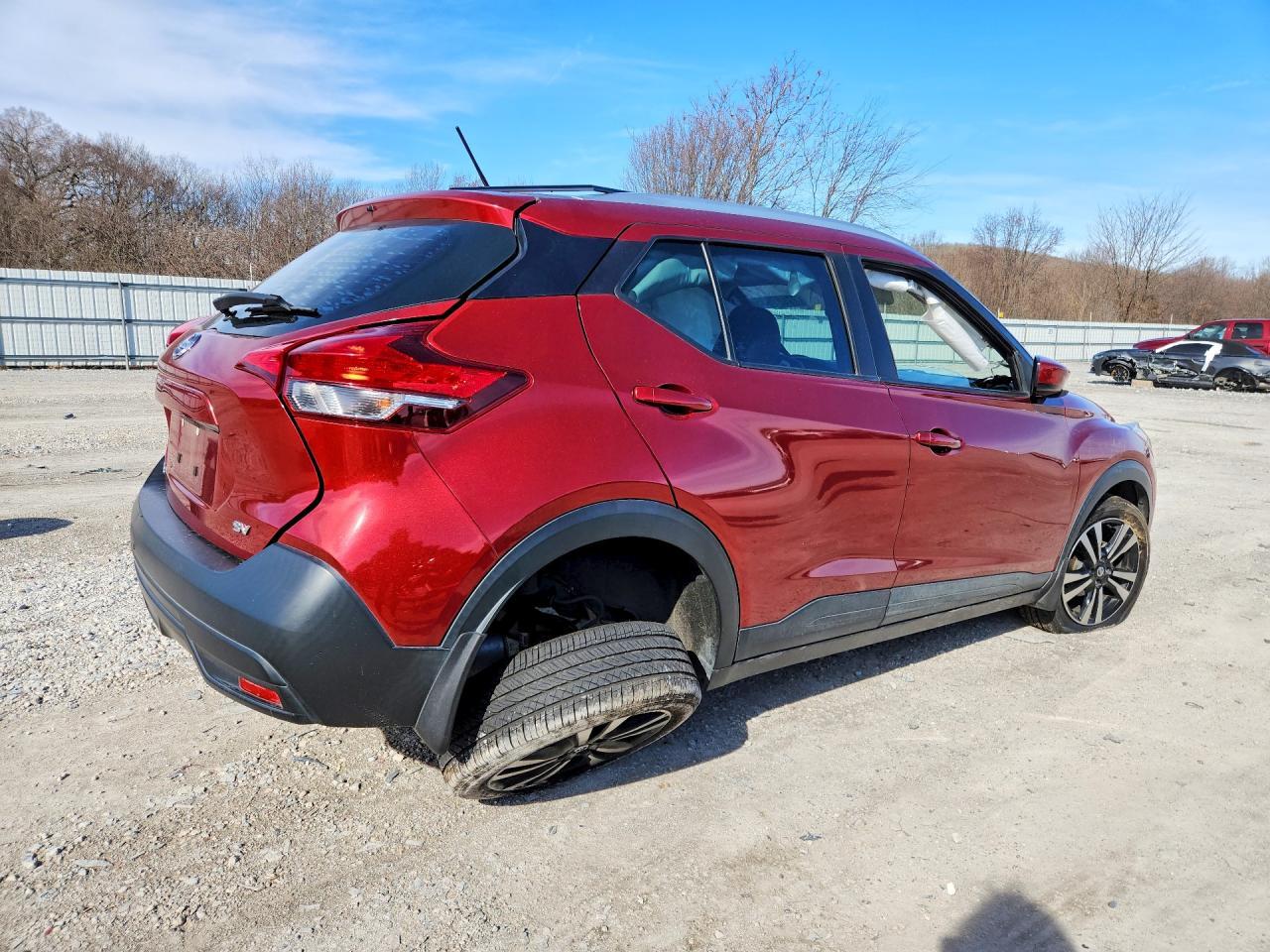 2019 NISSAN KICKS