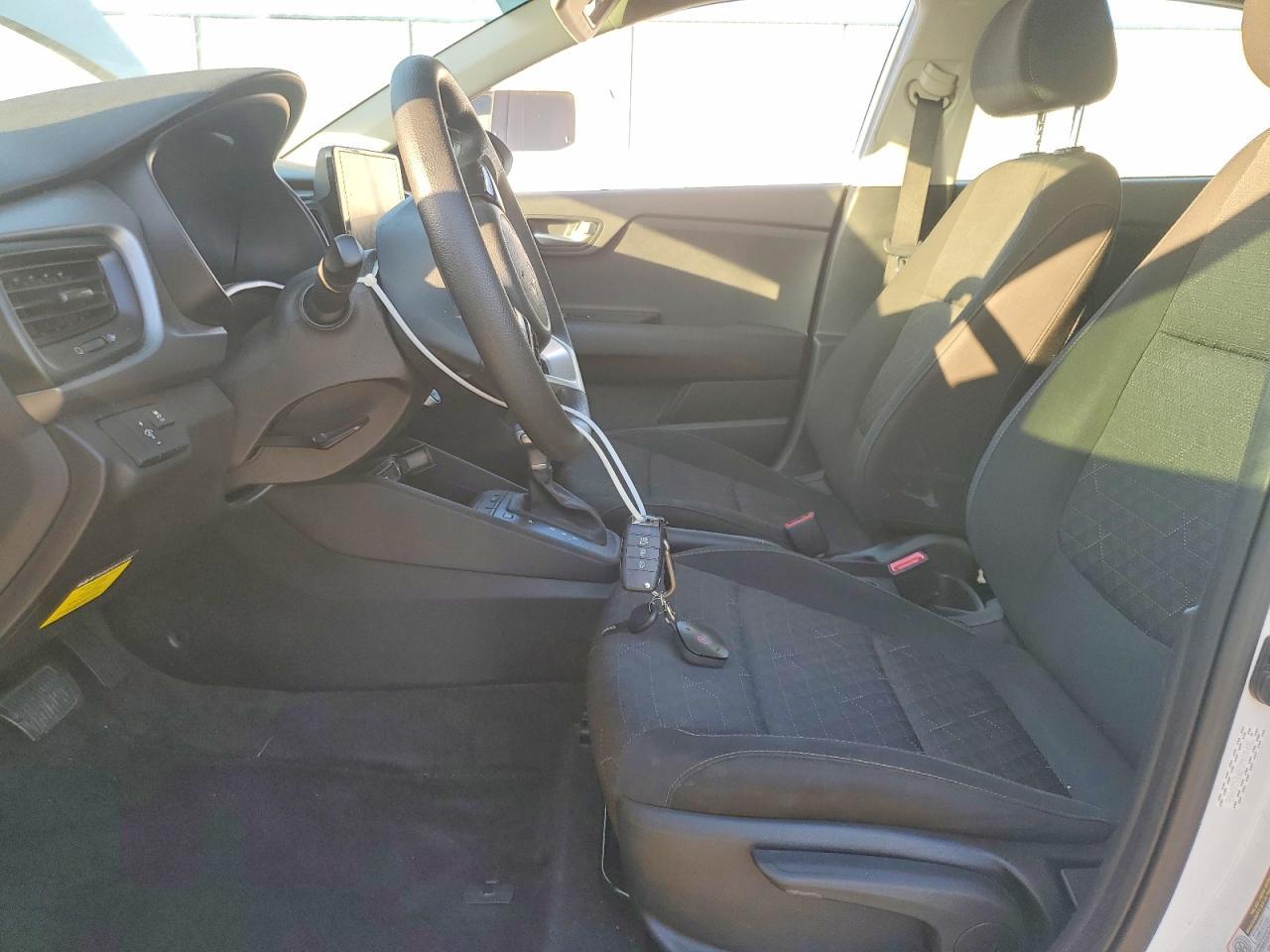 2023 KIA RIO