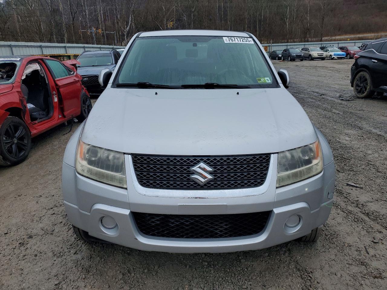2011 SUZUKI Grand Vitara