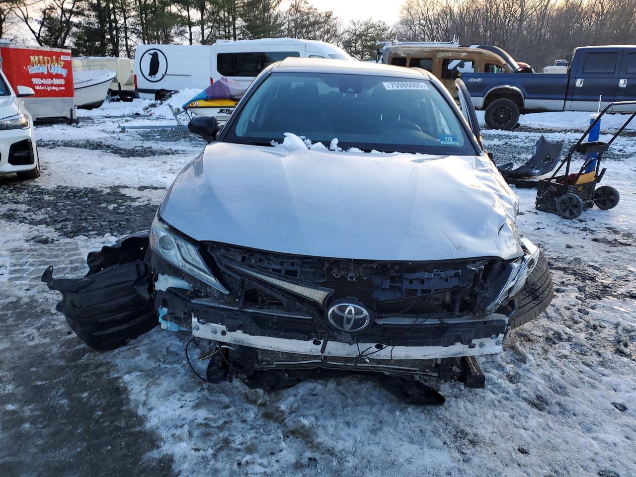 2019 TOYOTA CAMRY