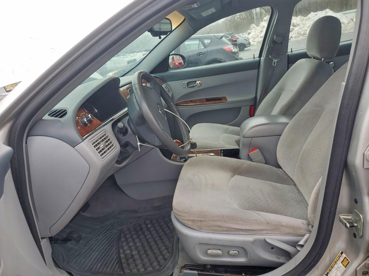 2005 BUICK LACROSSE