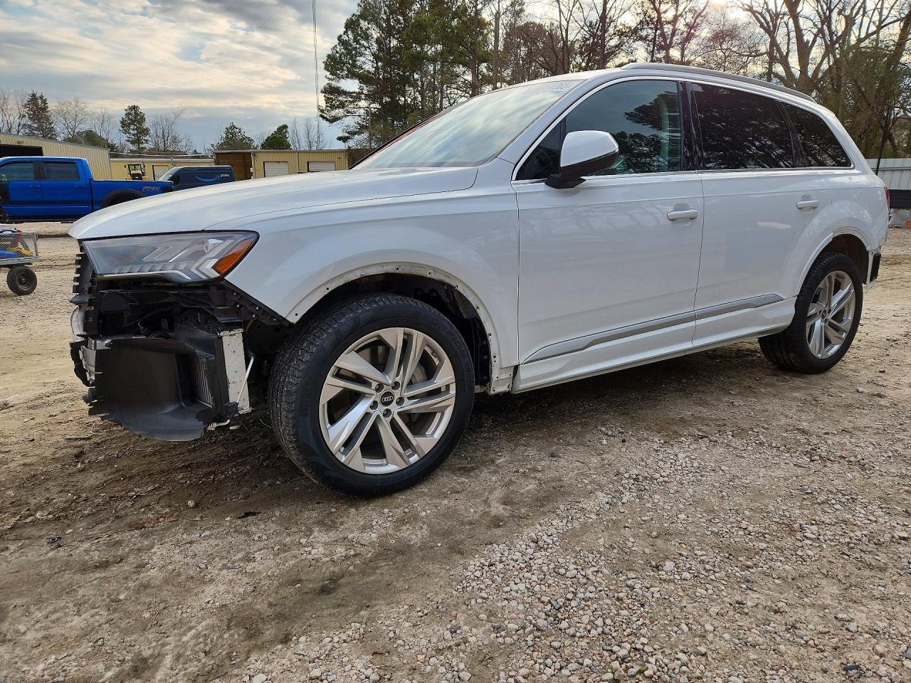 2023 AUDI Q7