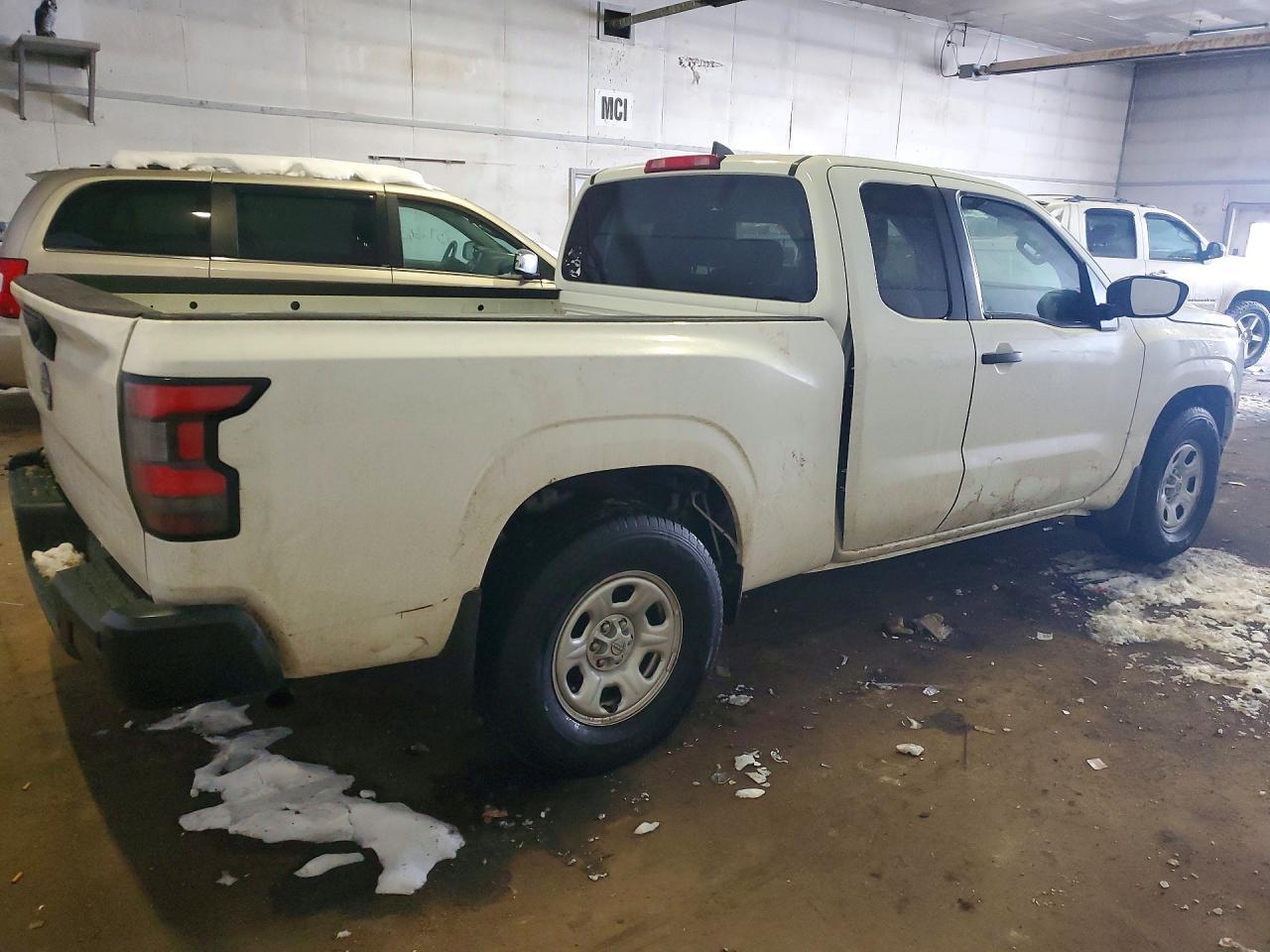 2024 NISSAN Frontier