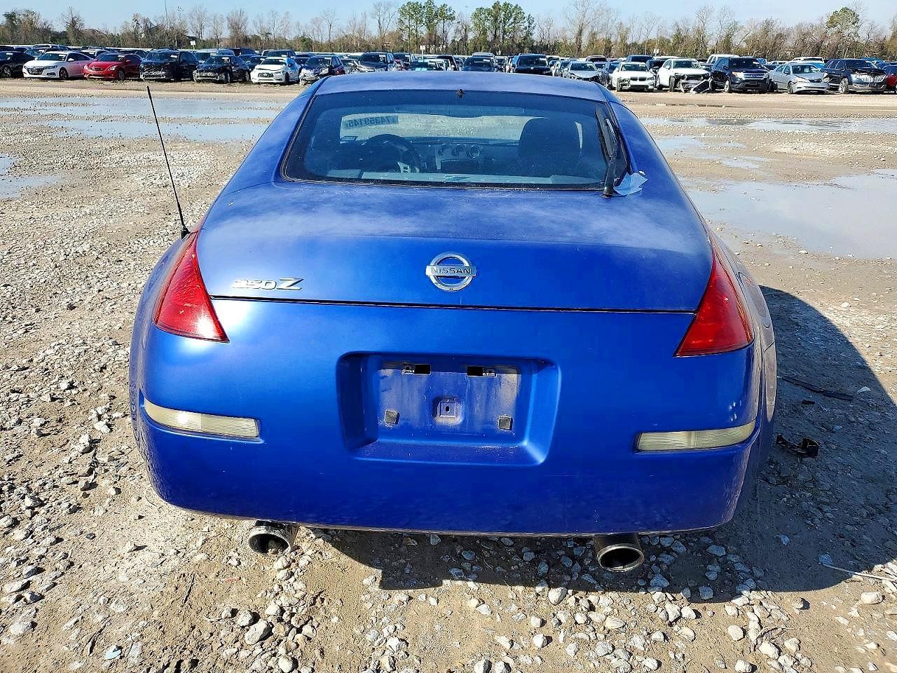 2003 NISSAN Z