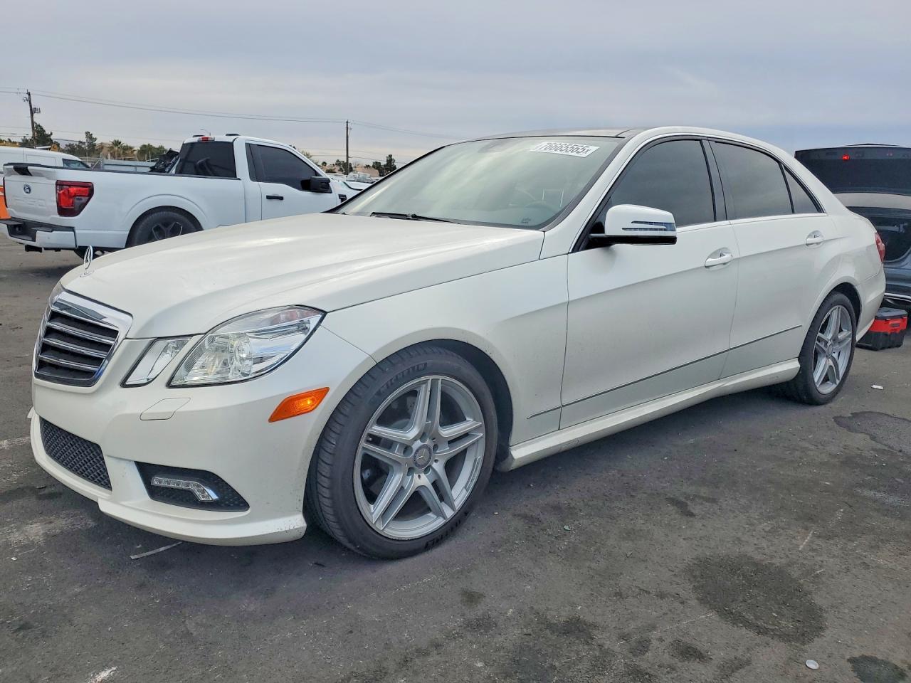2011 MERCEDES-BENZ E-Class
