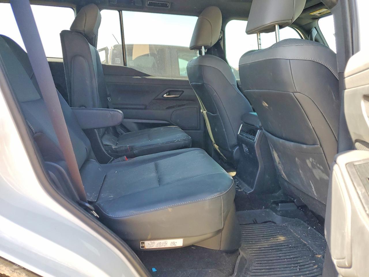 2024 LEXUS GX 550