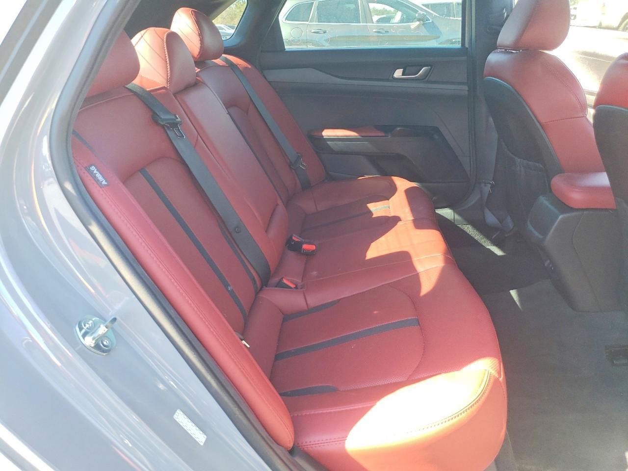 2023 KIA K5