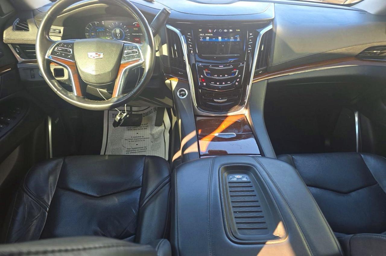 2020 CADILLAC Escalade ESV