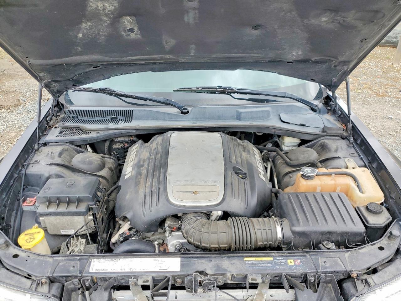 2005 CHRYSLER 300