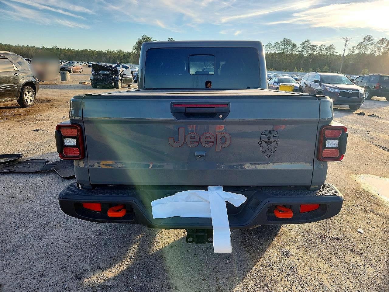 2023 JEEP Gladiator