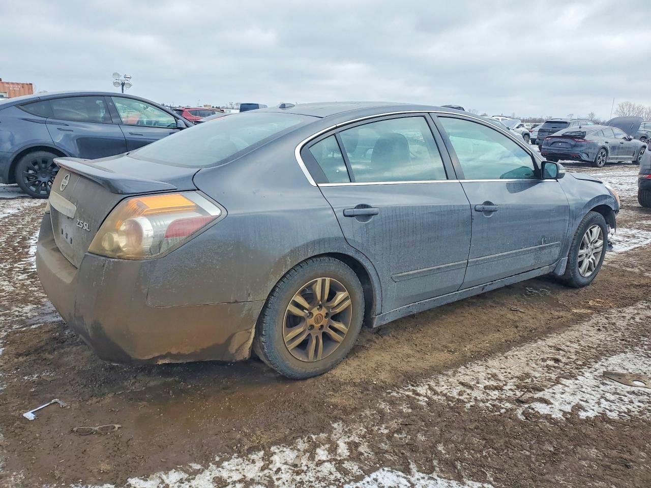 2011 NISSAN ALTIMA
