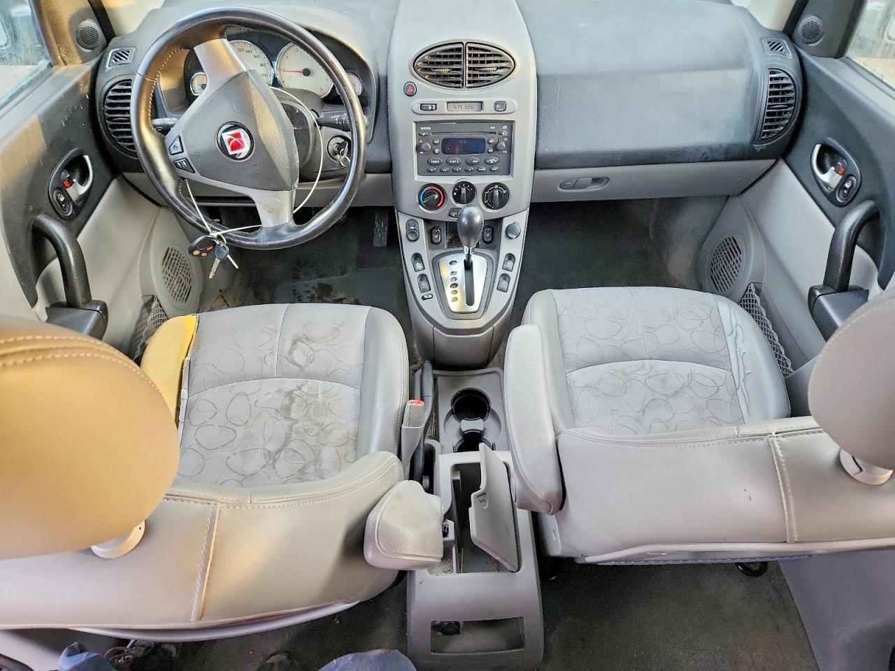 2005 SATURN Vue