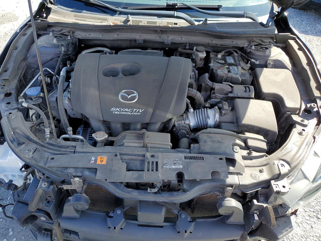 2018 MAZDA 3