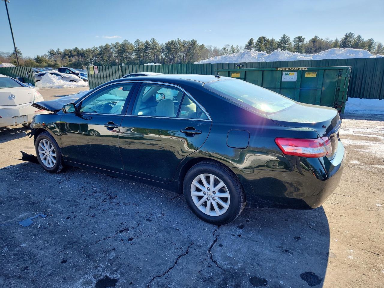 2010 TOYOTA CAMRY