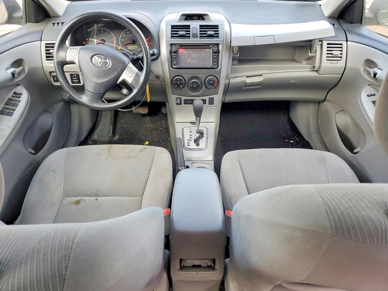 2013 TOYOTA COROLLA