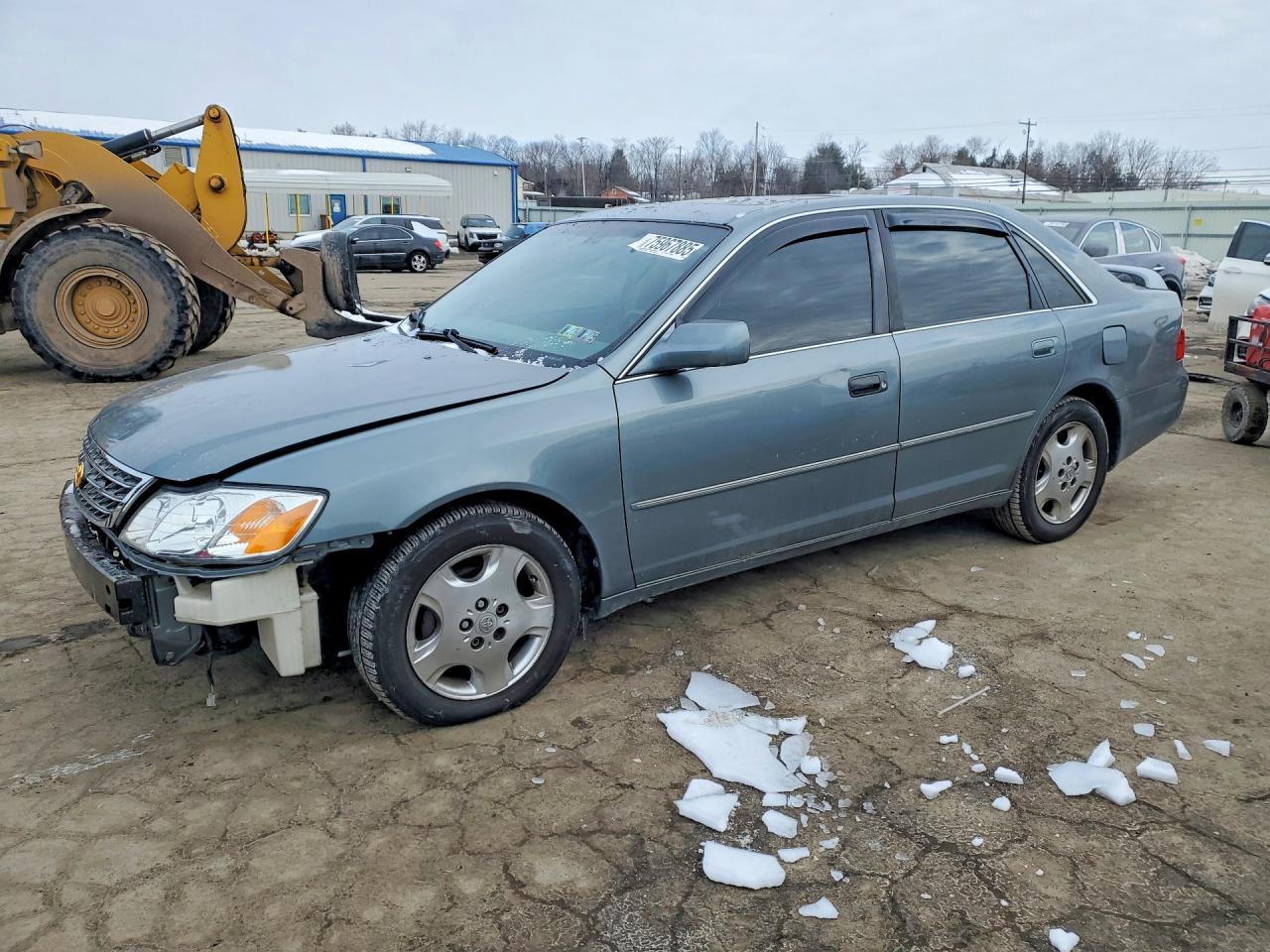 2003 TOYOTA Avalon