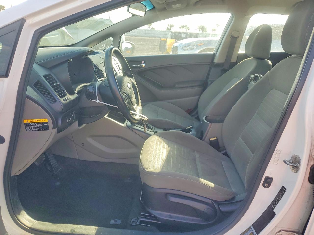 2015 KIA FORTE