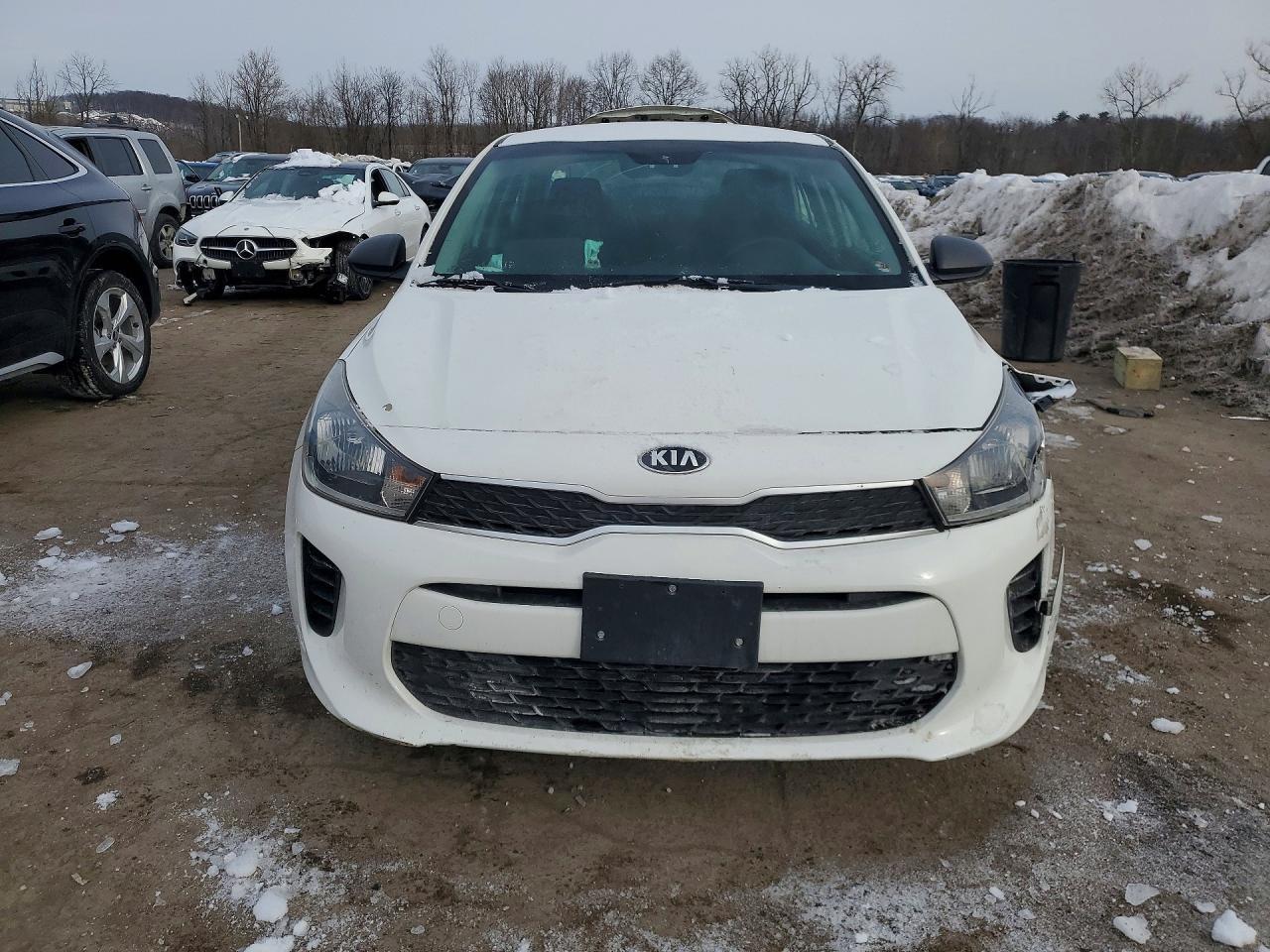 2018 KIA RIO