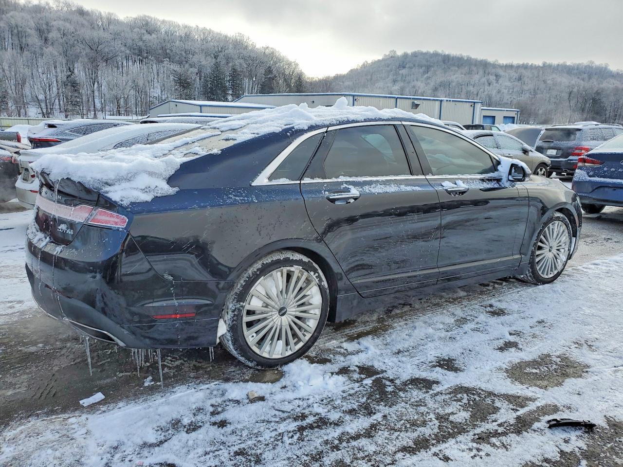2017 LINCOLN MKZ