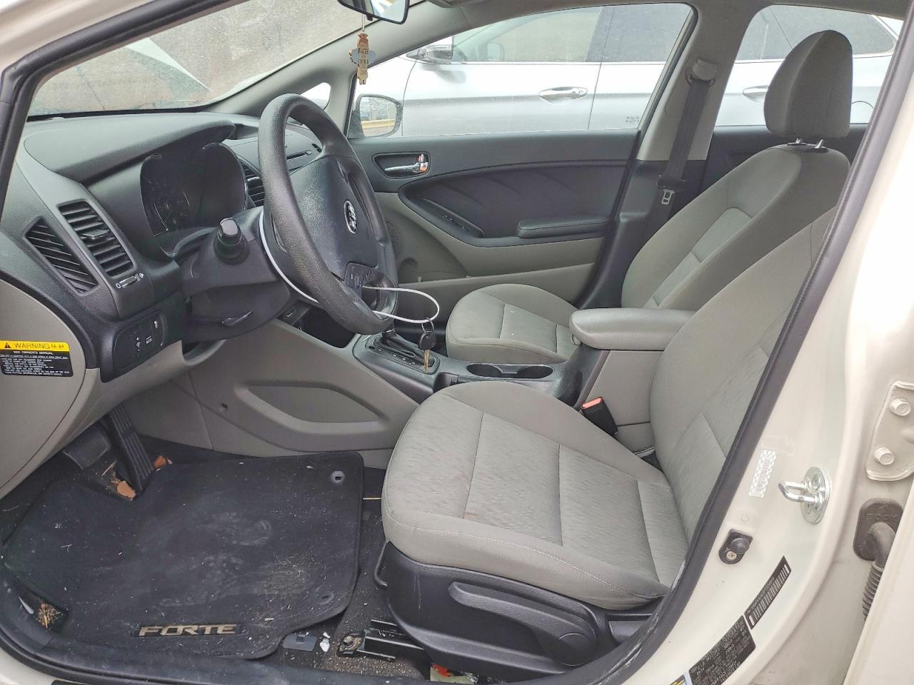 2015 KIA FORTE