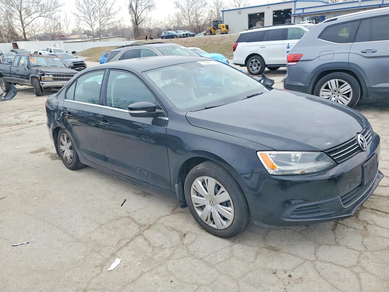 2013 VOLKSWAGEN JETTA