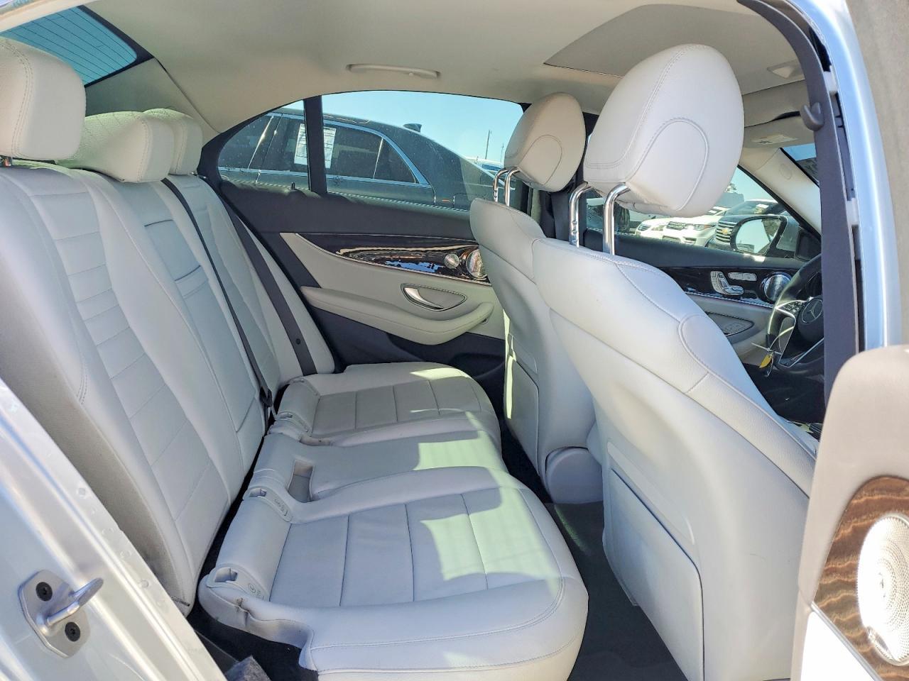 2021 MERCEDES-BENZ E-Class