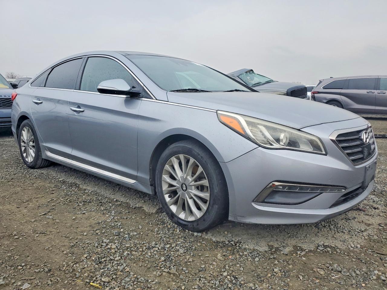 2015 HYUNDAI SONATA