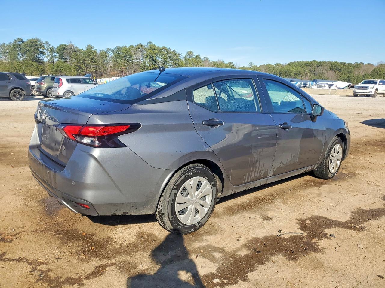 2025 NISSAN VERSA