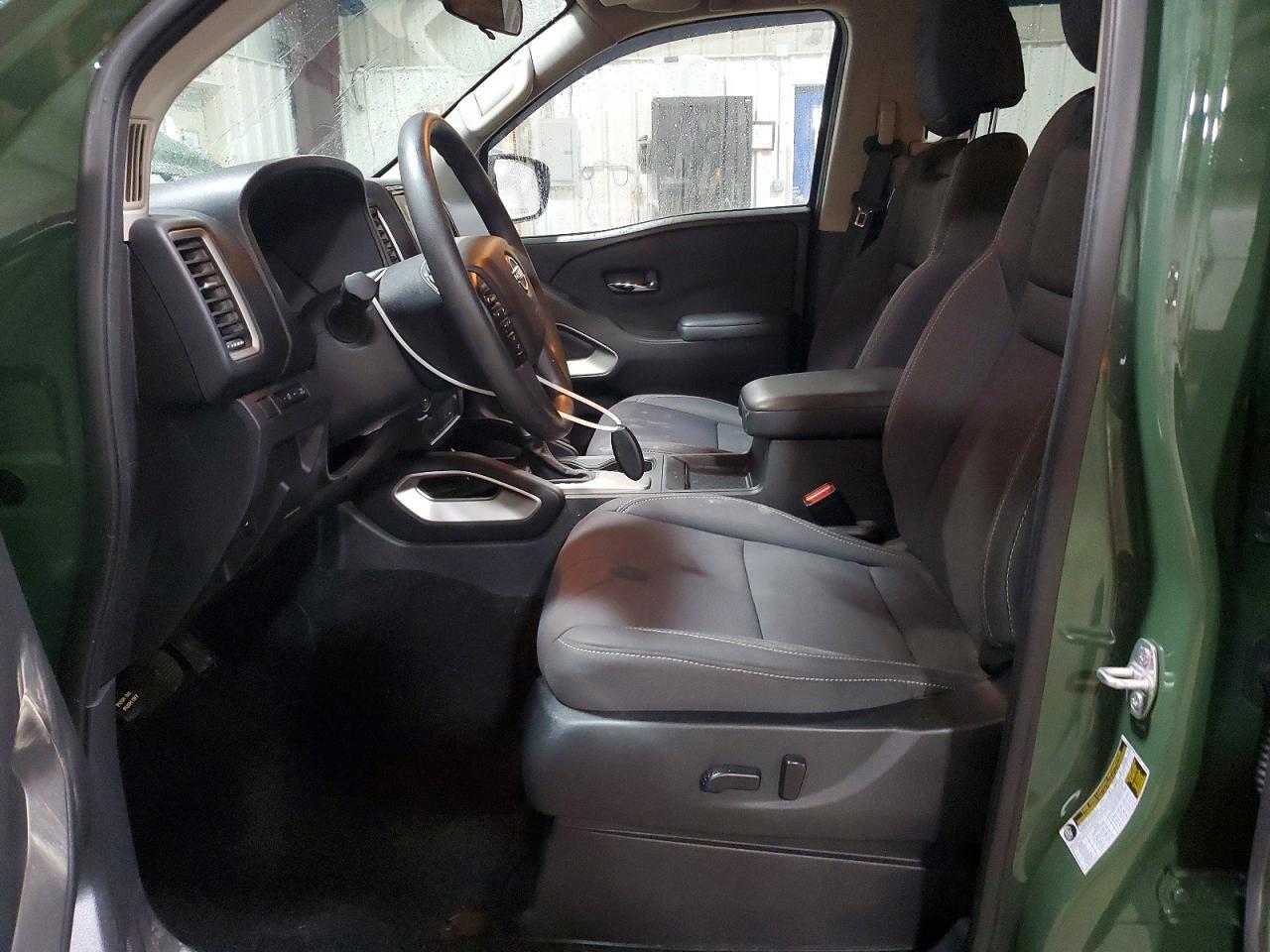 2024 NISSAN Frontier