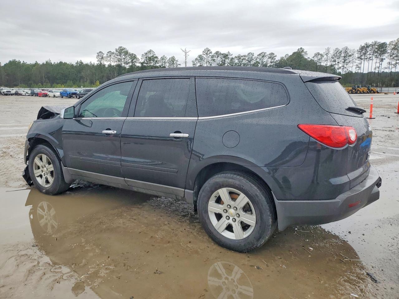2011 CHEVROLET TRAVERSE
