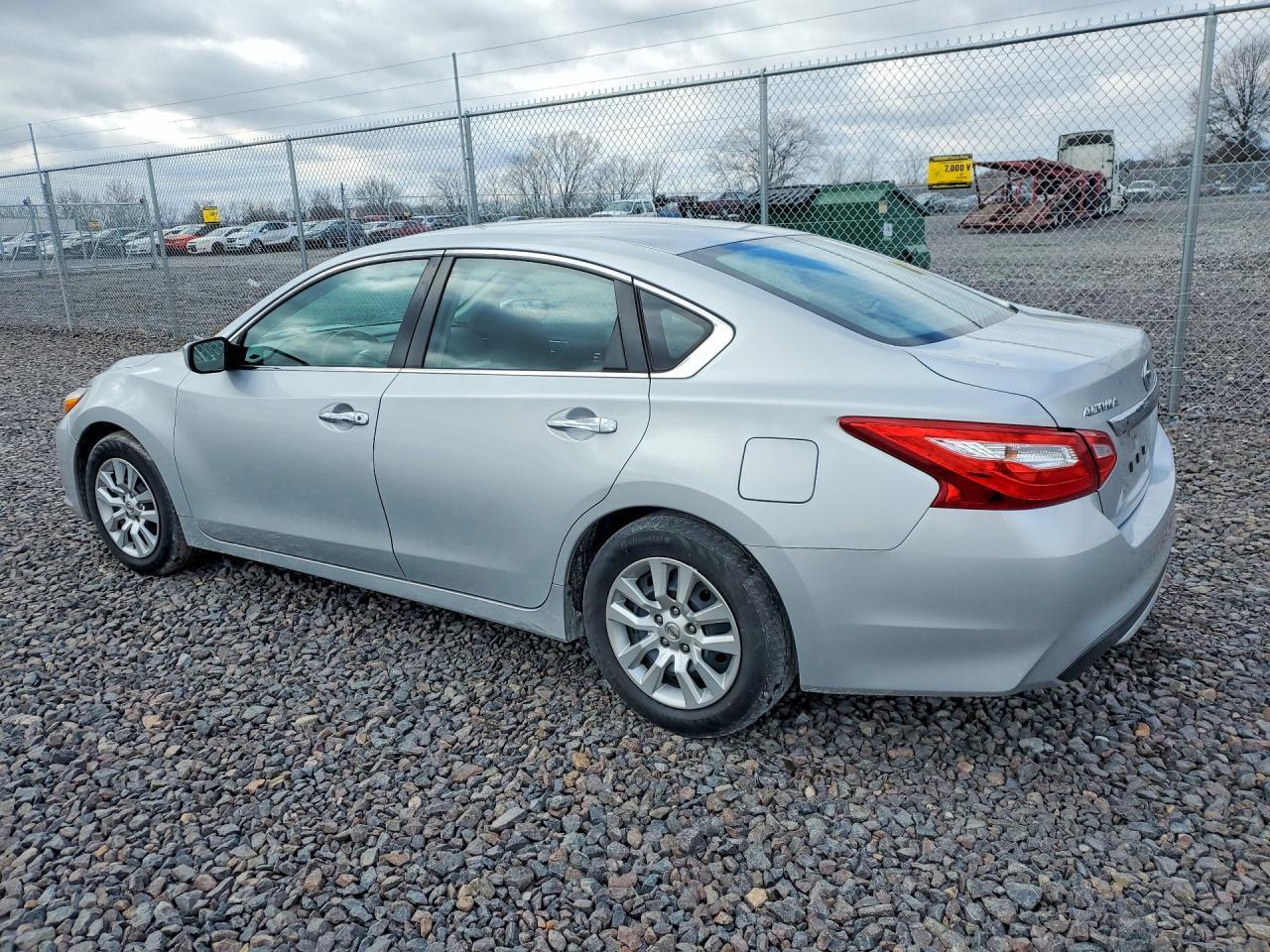 2017 NISSAN ALTIMA