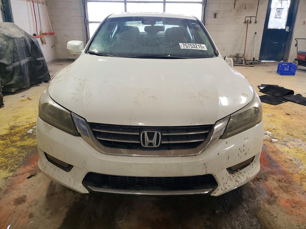 2015 HONDA ACCORD