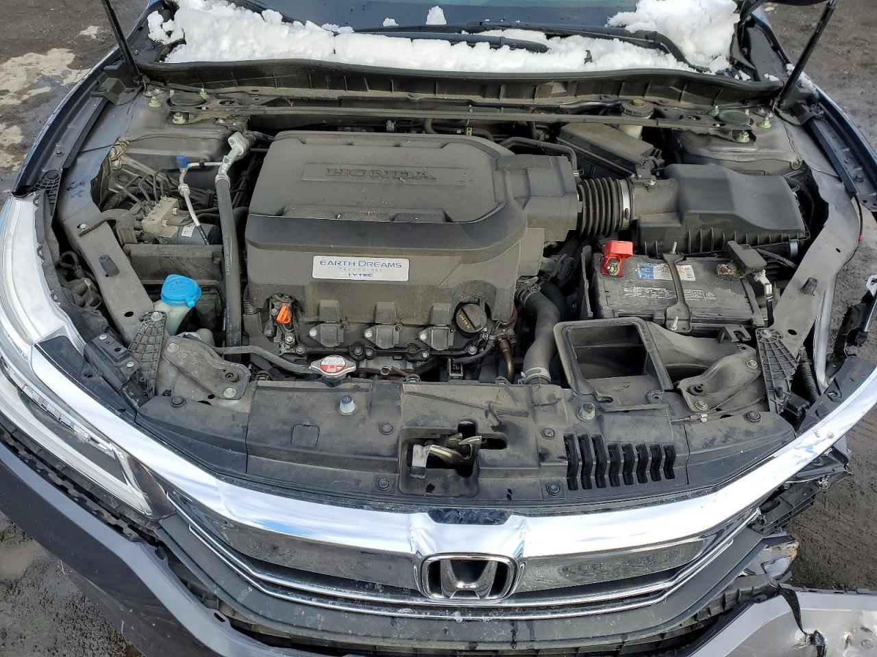2017 HONDA ACCORD