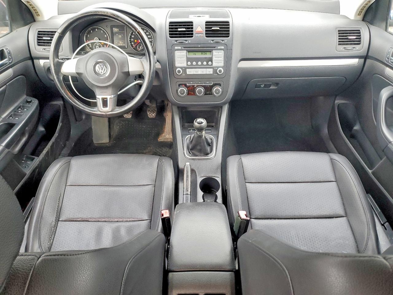 2010 VOLKSWAGEN JETTA