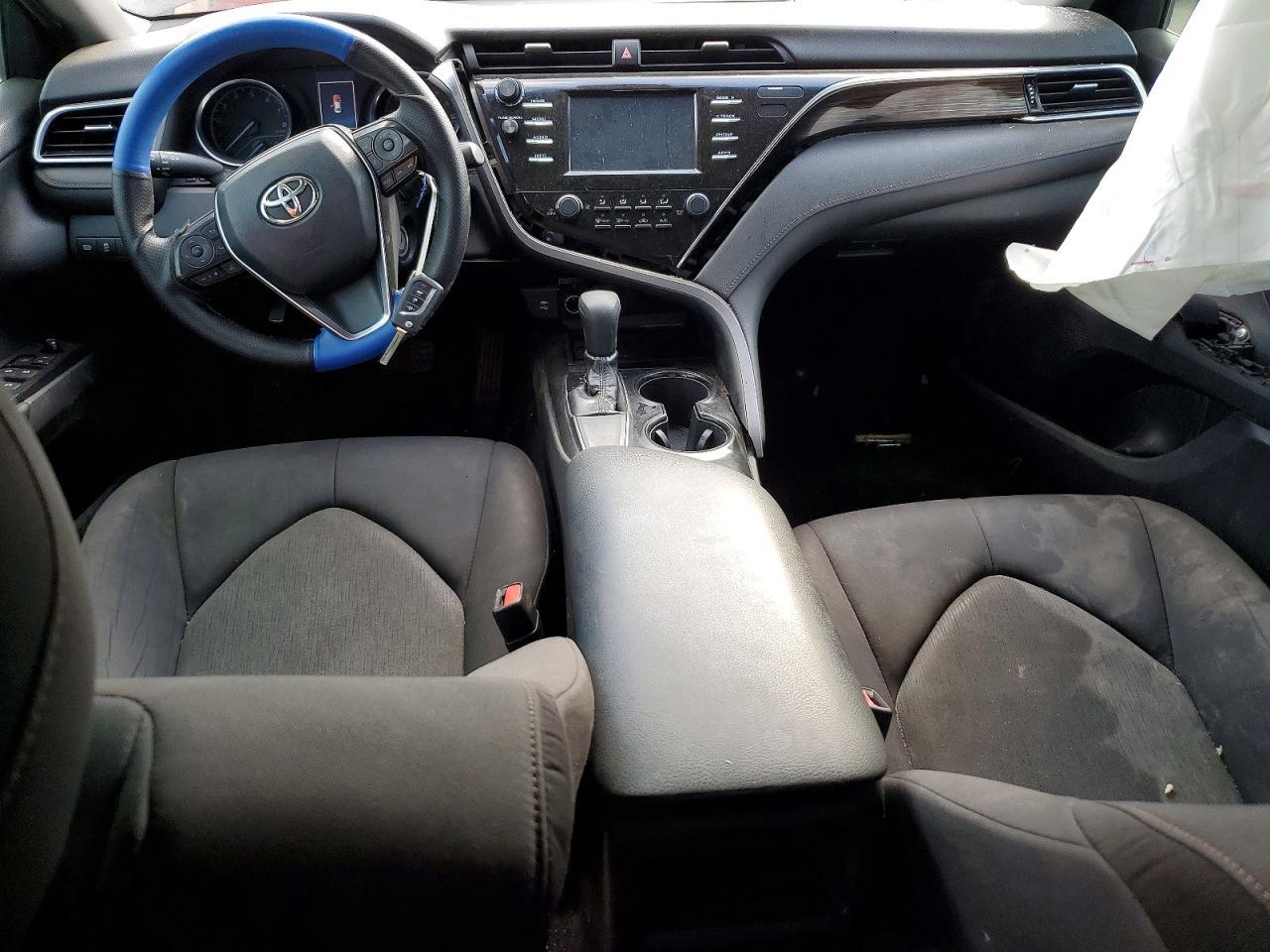 2018 TOYOTA CAMRY