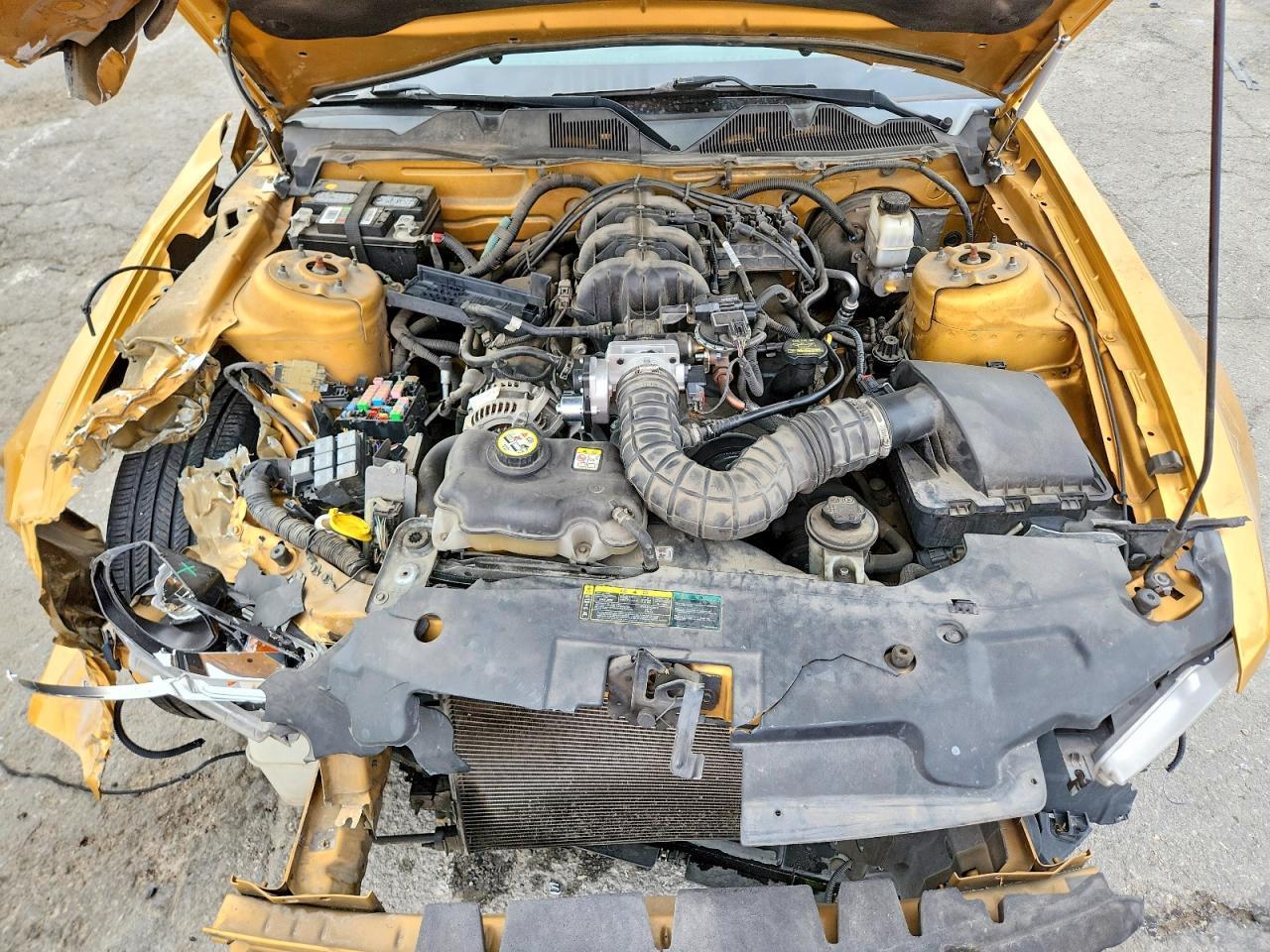 2010 FORD MUSTANG
