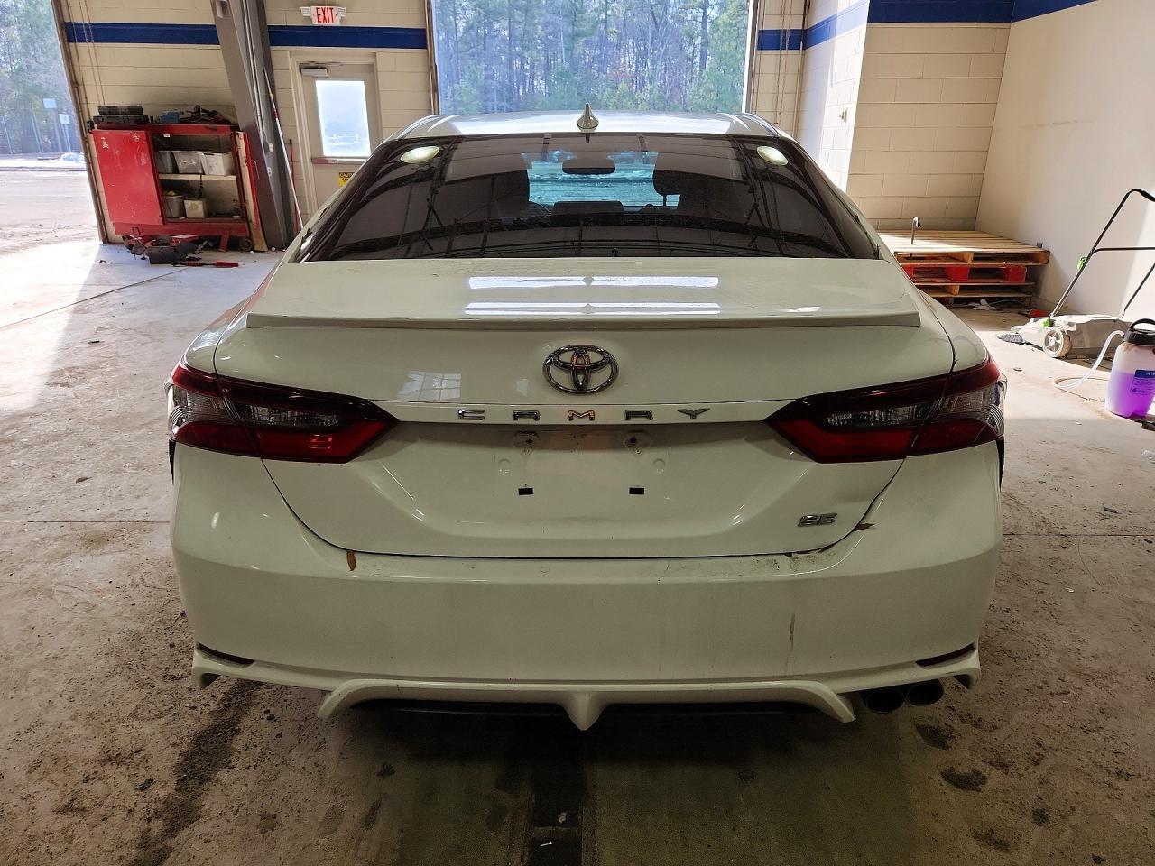 2021 TOYOTA CAMRY