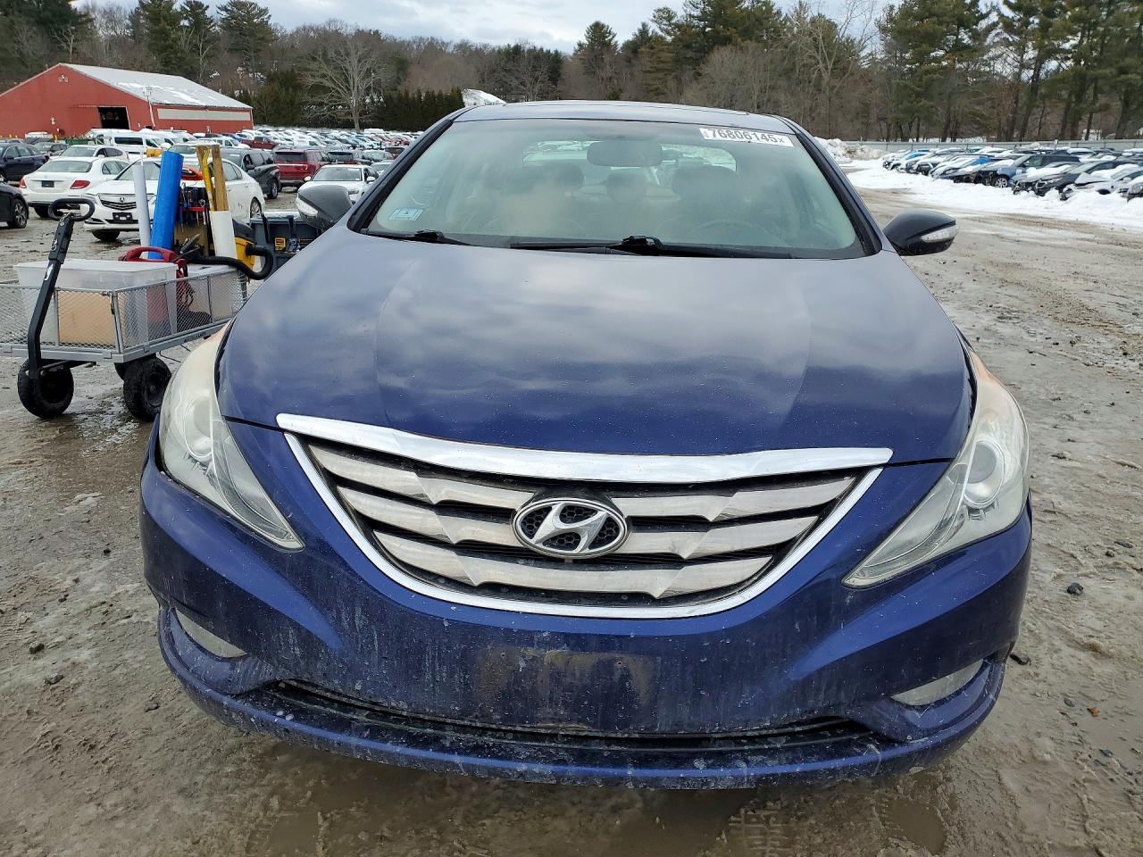 2011 HYUNDAI SONATA