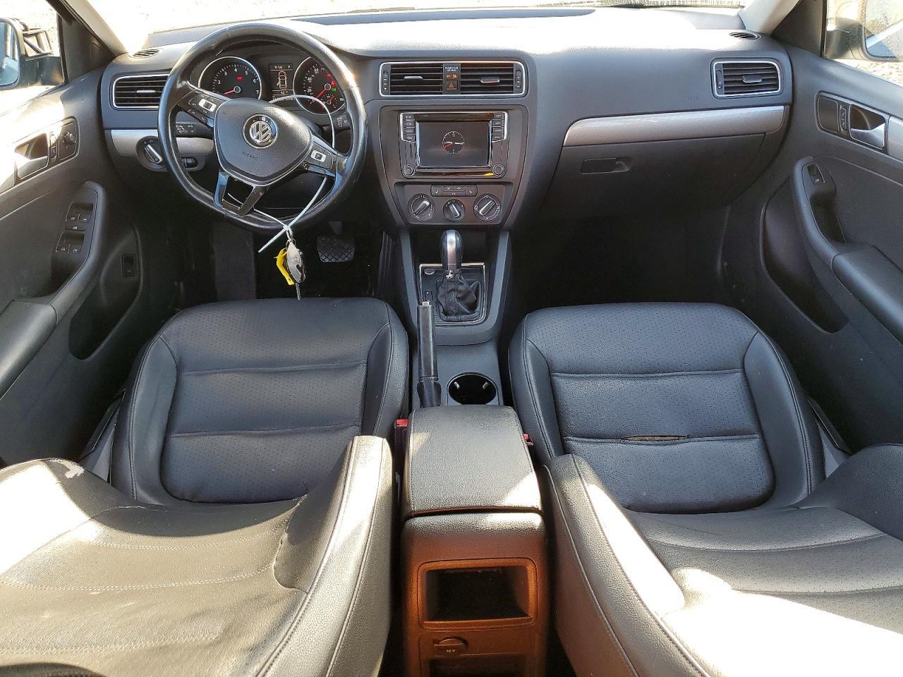 2017 VOLKSWAGEN JETTA