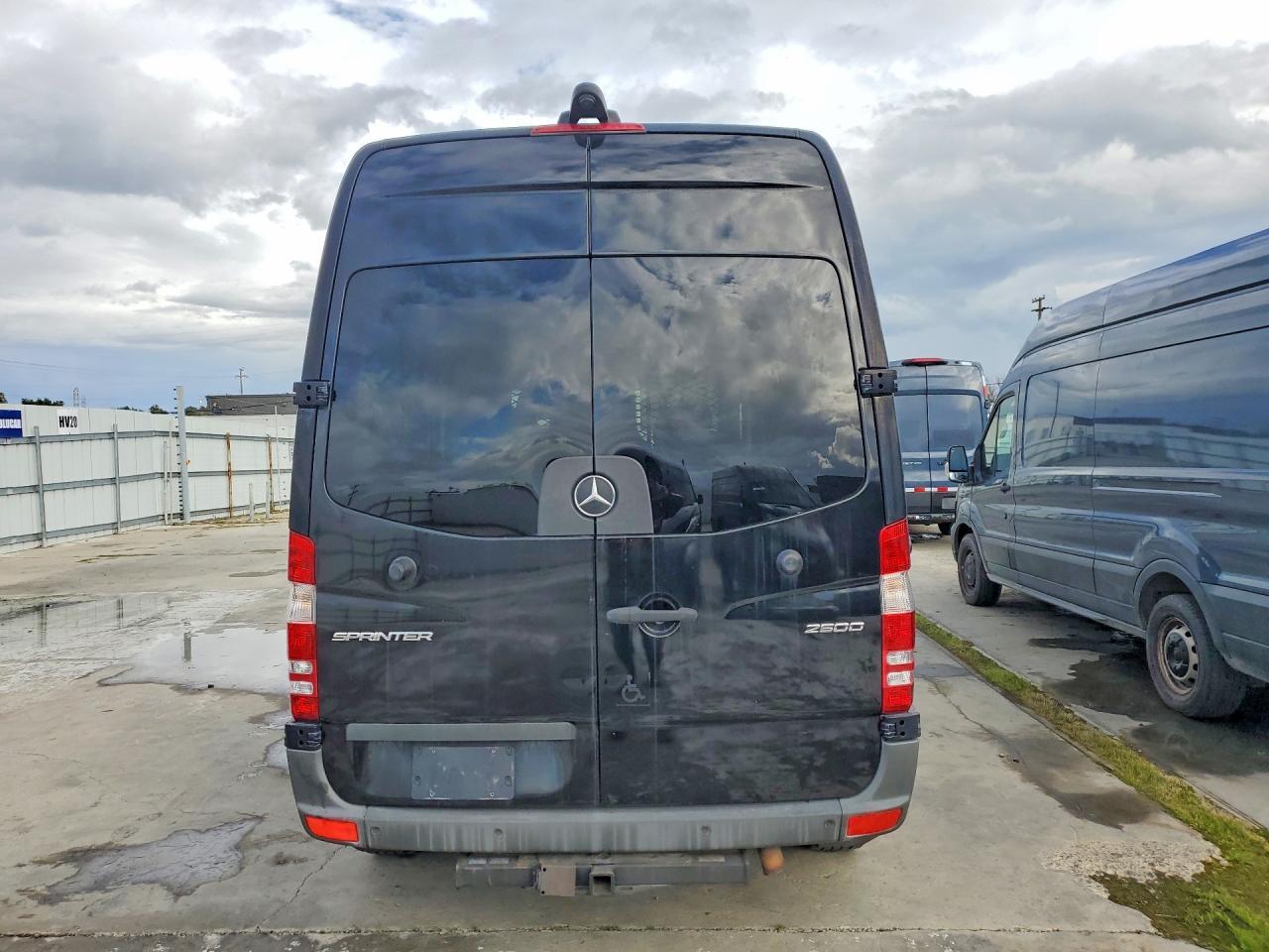 2017 MERCEDES-BENZ Sprinter