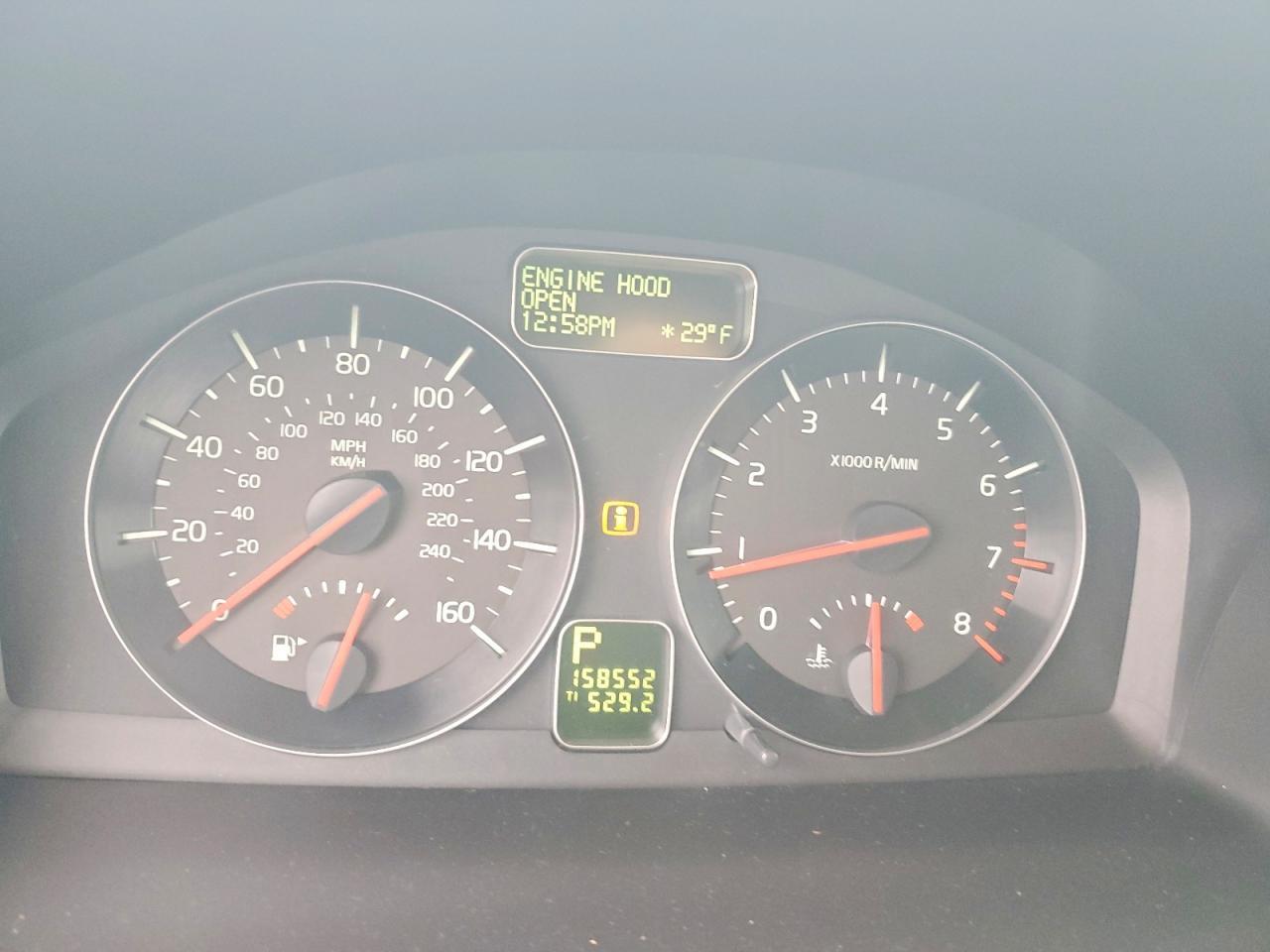 2012 VOLVO C30