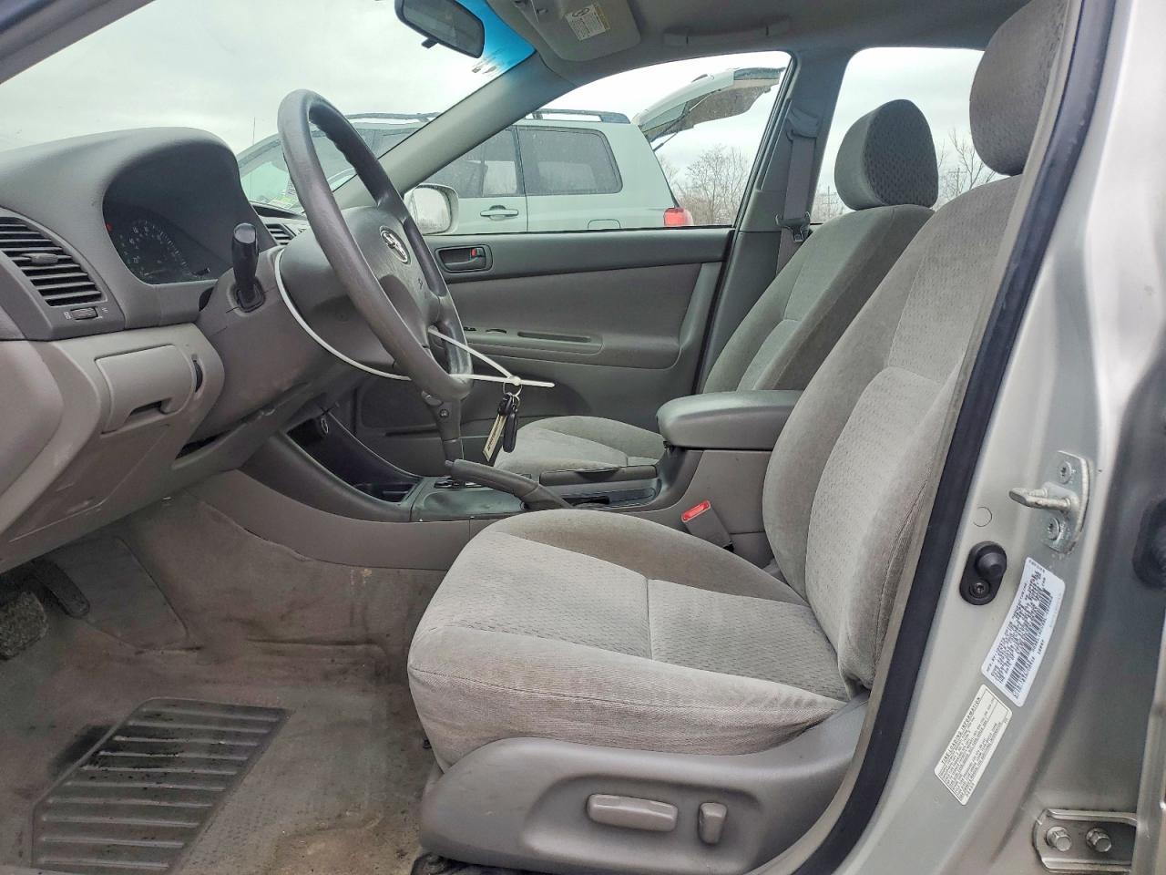 2002 TOYOTA CAMRY