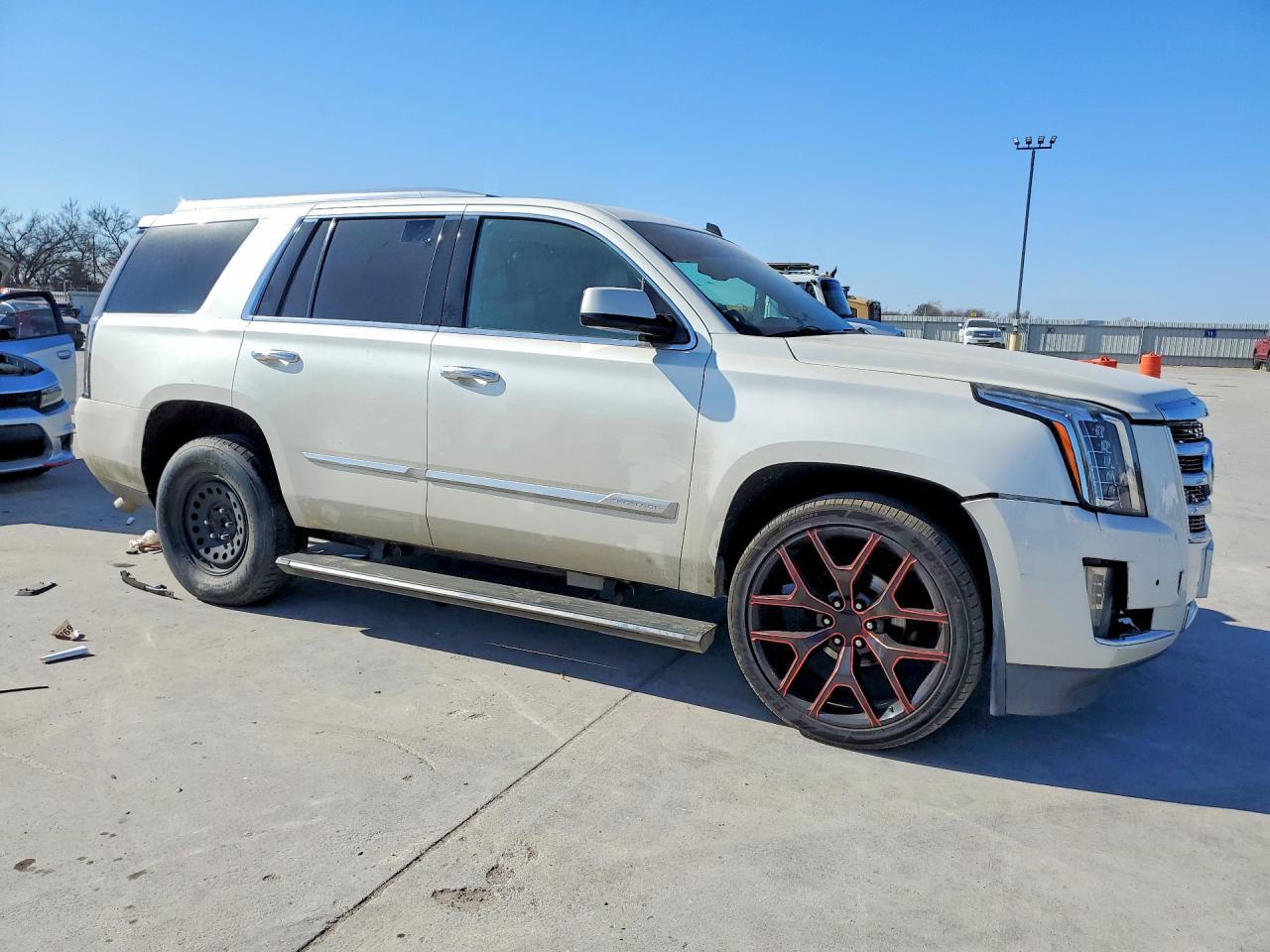2015 CADILLAC ESCALADE