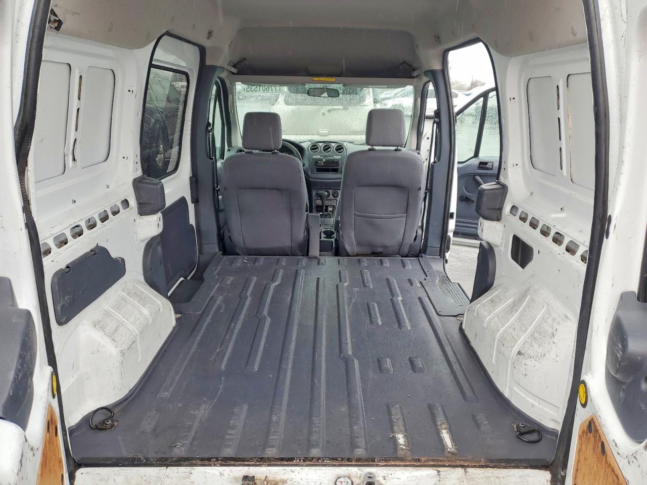 2011 FORD TRANSIT CONNECT