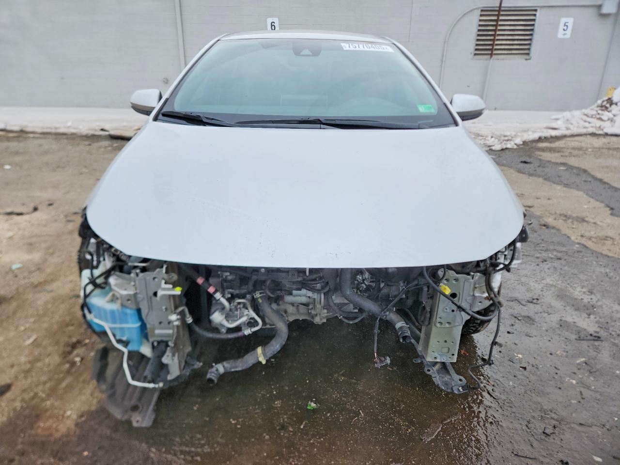 2021 TOYOTA COROLLA