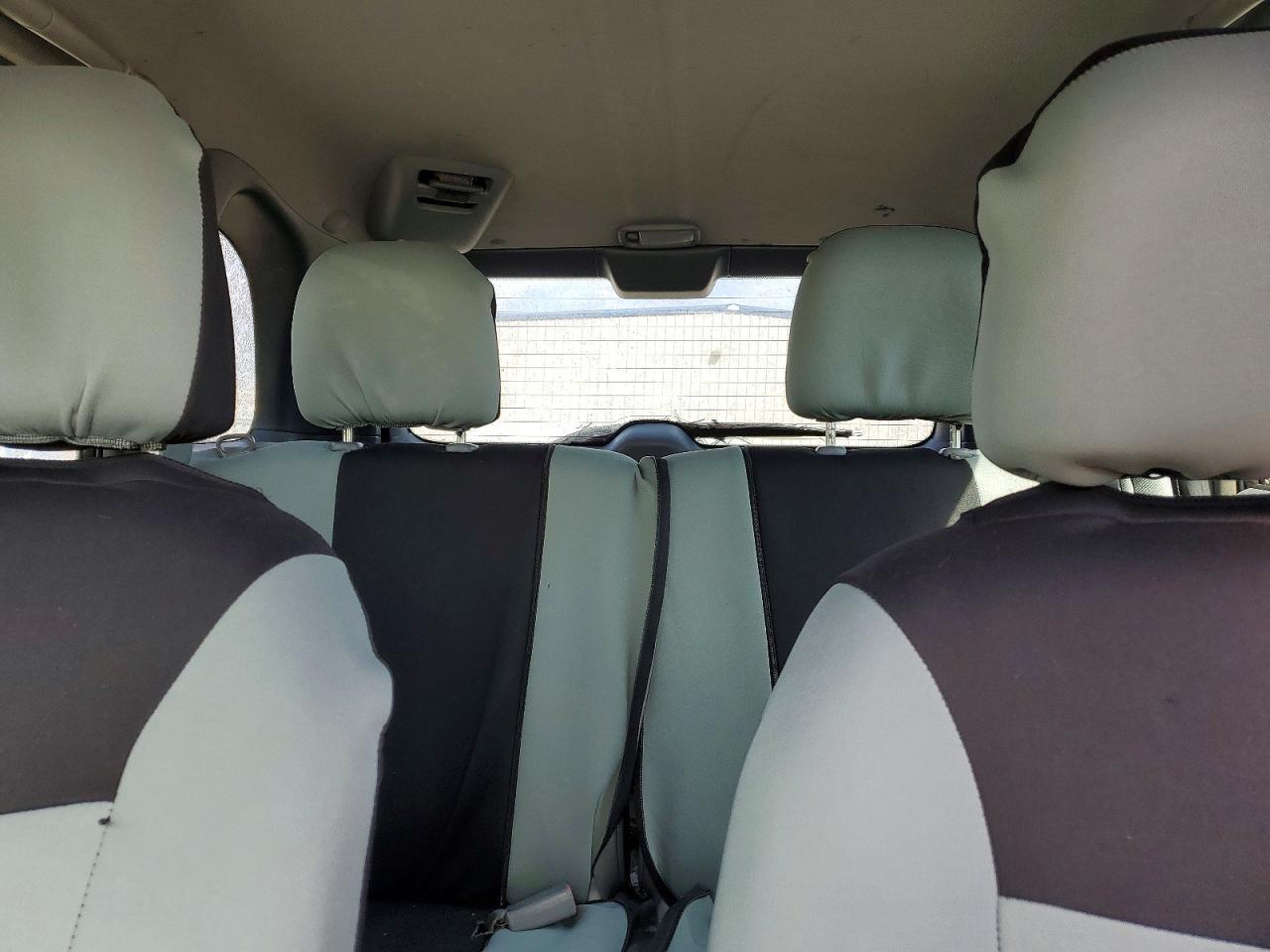 2003 TOYOTA RAV4